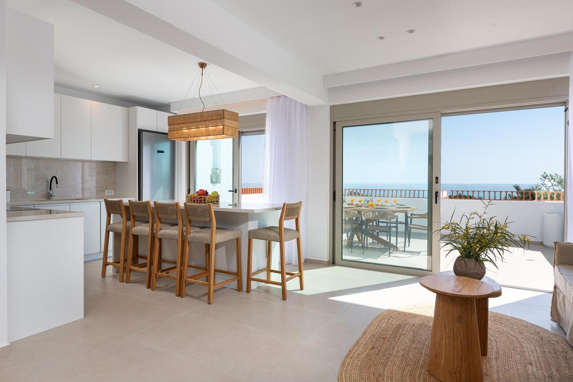 Paradiso Luxury Beachfront Villa